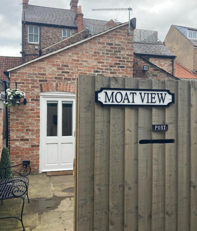 Moat View Free Parking, Central, Ev Plug York Kültér fotó